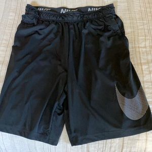 Nike basketball short